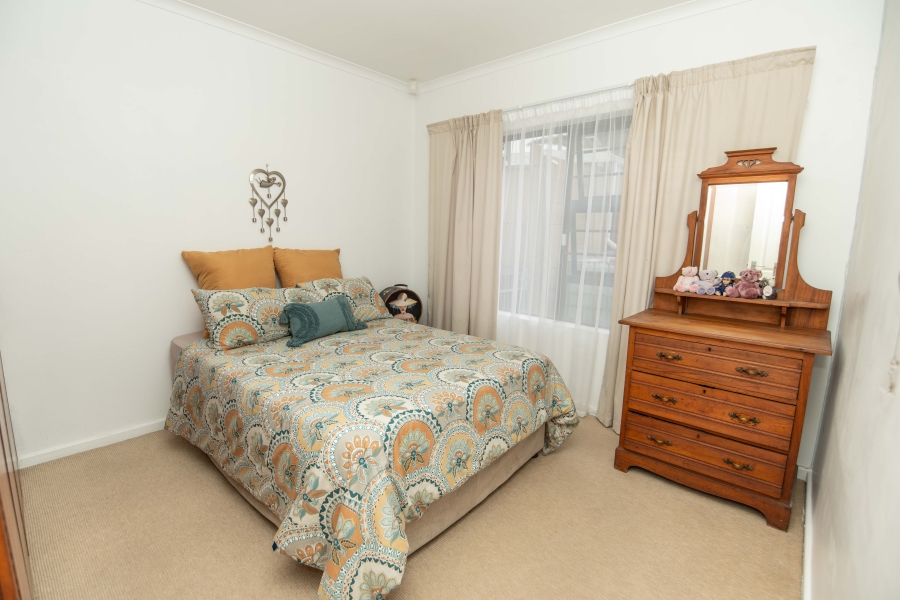 3 Bedroom Property for Sale in Rowallan Park Eastern Cape